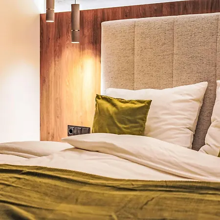 Iris-6 By Interhome 3*