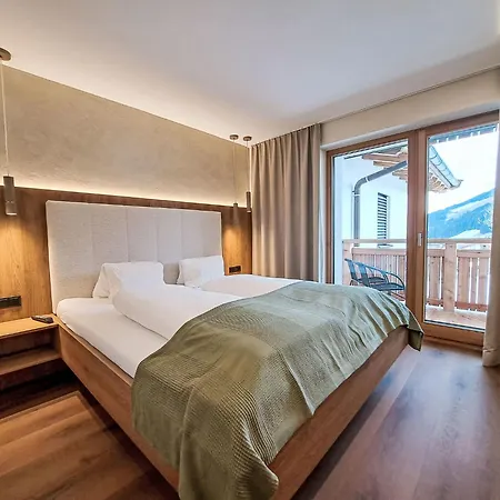 Iris-6 By Interhome